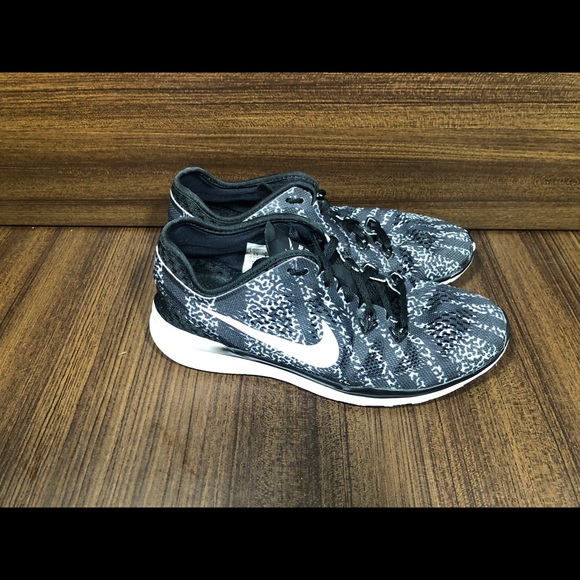 Nike Free 5.0 TR Fit 5 Print Women's Size 6.5 - Picture 3 of 8